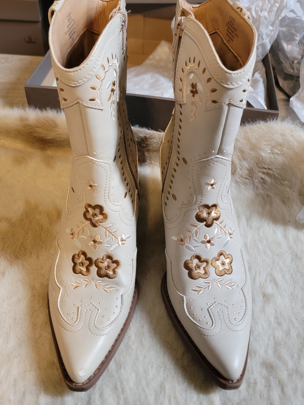 Crown Vintage Cream Cowgirl Boots with Gold Floral Embroidery